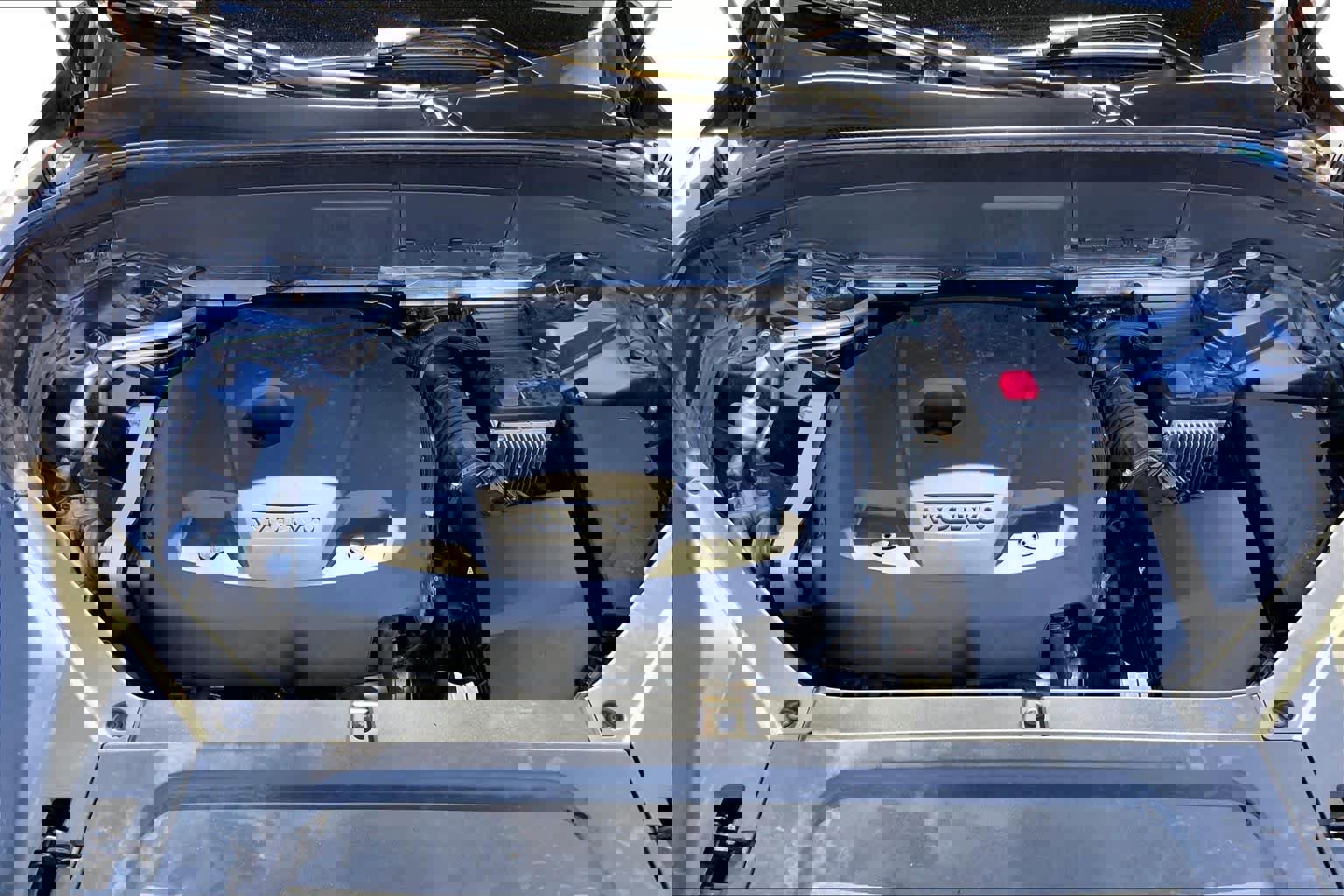 Used 2022 Volvo XC90 T6 Momentum w/ Advanced Package image 32