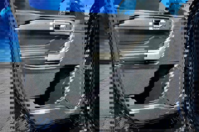 Certified 2023 Ford Explorer XLT w/ Equipment Group 202A image 21