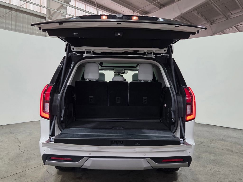 Certified 2025 Ford Expedition Platinum image 13