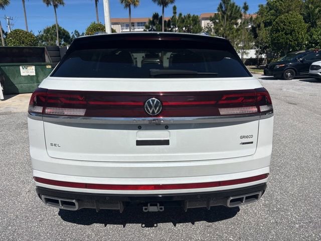 Used 2024 Volkswagen Atlas Cross Sport SEL R-Line AWD/4WD image 3