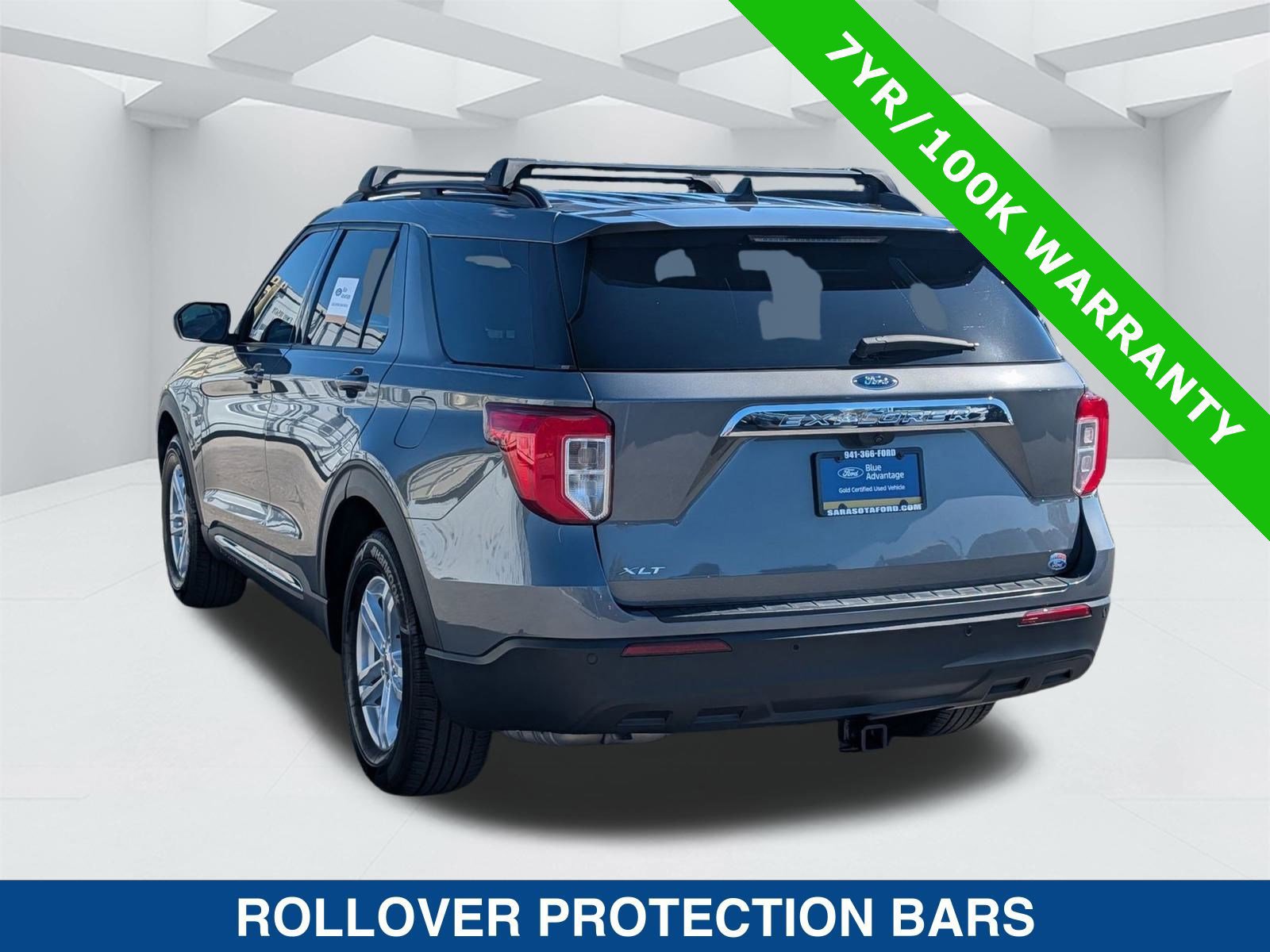 Certified 2023 Ford Explorer XLT image 2