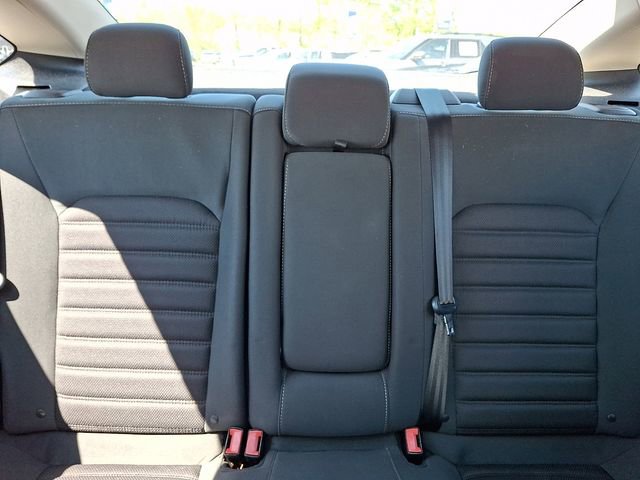 Certified 2017 Ford Fusion SE FWD image 19