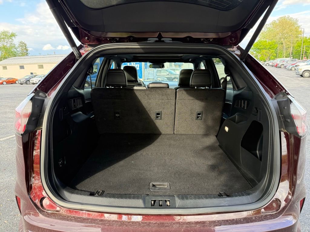 Certified 2022 Ford Edge ST-Line AWD/4WD image 19