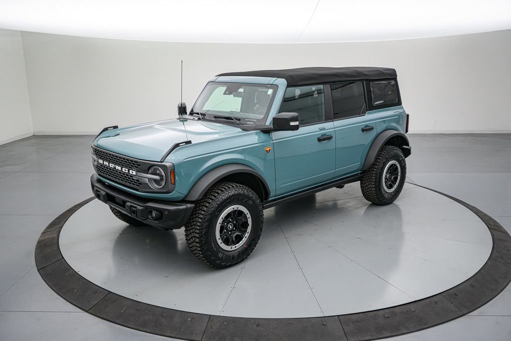 Certified 2022 Ford Bronco Badlands AWD/4WD image 9