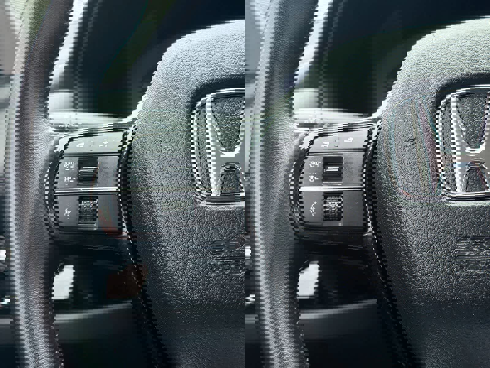 Used 2023 Honda Accord Touring image 26