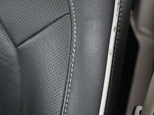 Used 2024 Chrysler Pacifica Limited image 13