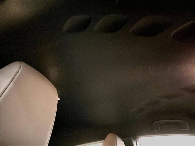 Used 2019 Toyota C-HR FWD image 21