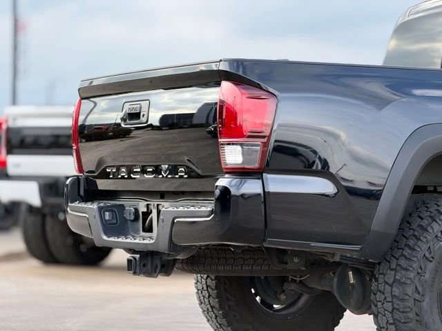 Used 2019 Toyota Tacoma TRD Pro AWD/4WD image 10