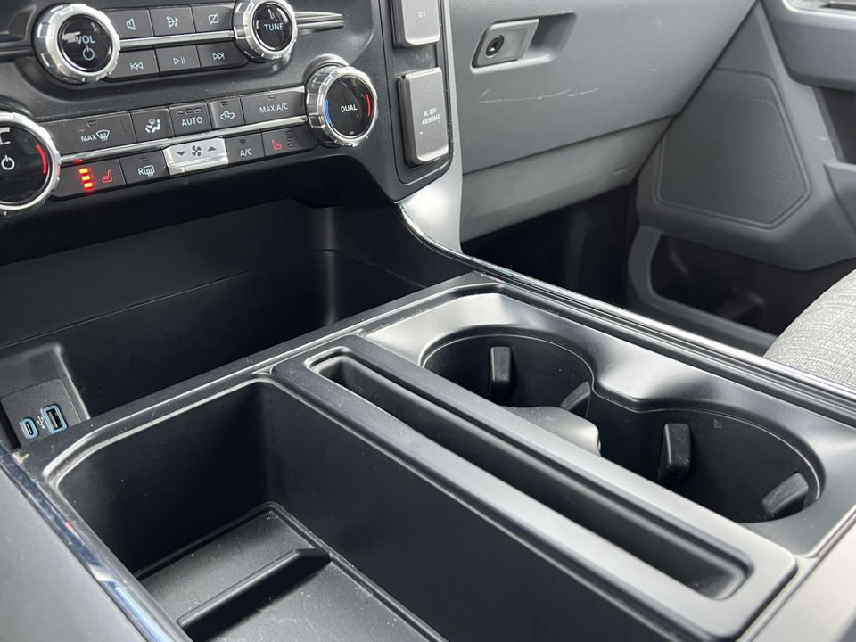 Certified 2022 Ford F150 XLT w/ Equipment Group 302A High image 37