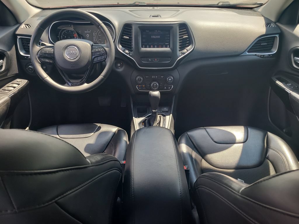 Used 2020 Jeep Cherokee Latitude Plus FWD image 11