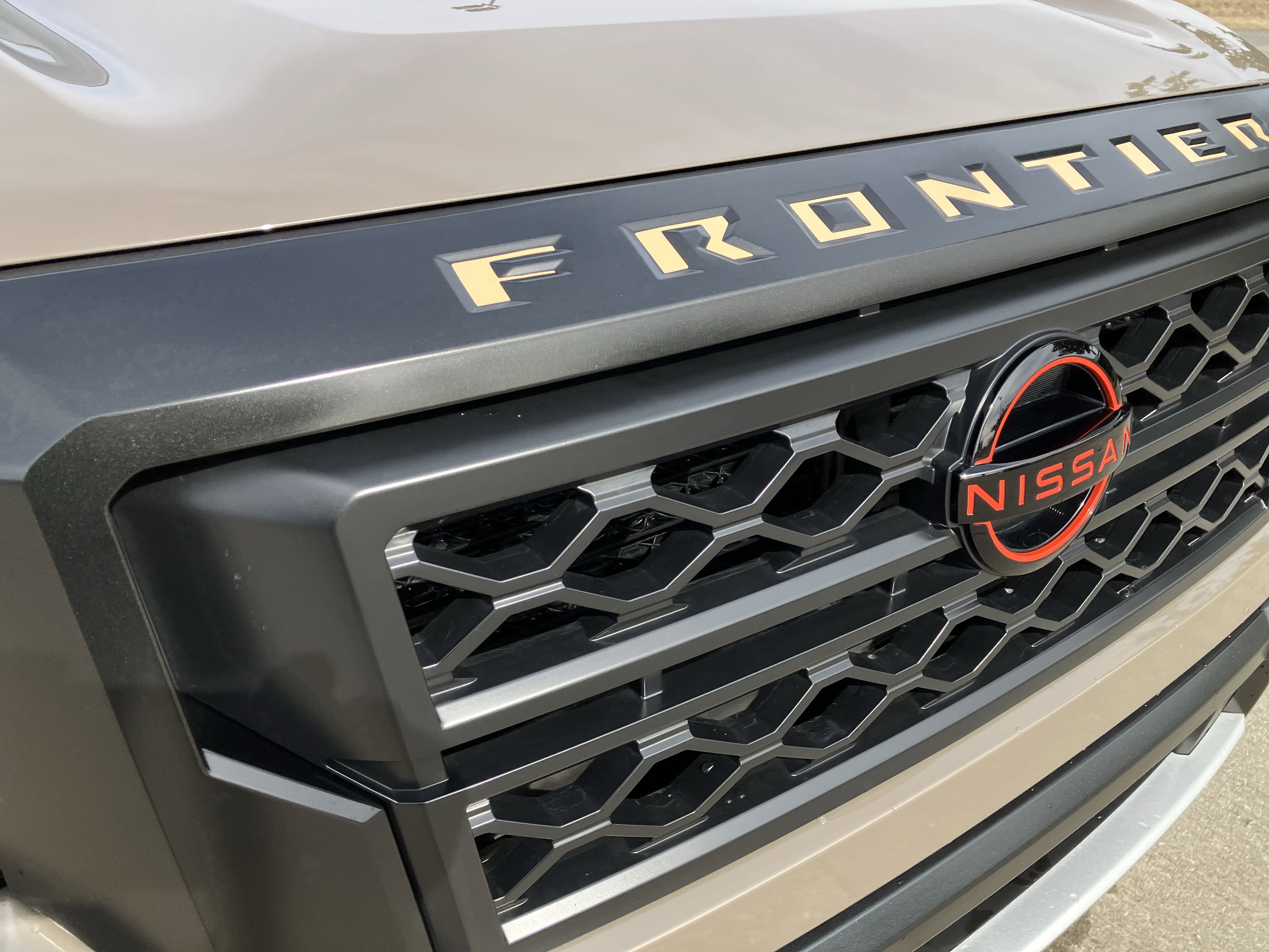 Used 2024 Nissan Frontier PRO-4X w/ Technology Package image 9