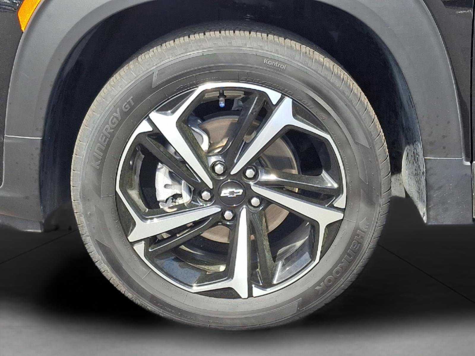 Used 2022 Chevrolet TrailBlazer RS w/ Technology Package image 53