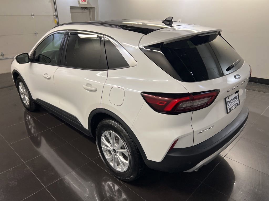 Certified 2023 Ford Escape Active w/ Tech Pack #2 image 2