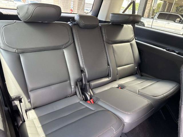 Certified 2025 Ford Expedition Max Active RWD image 9