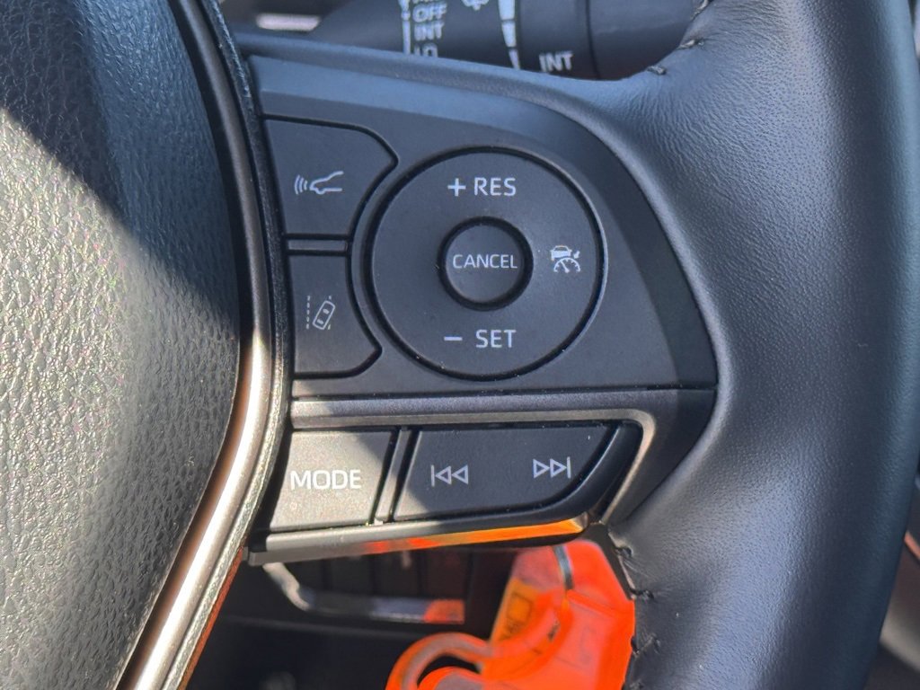 Used 2024 Toyota Camry SE image 23