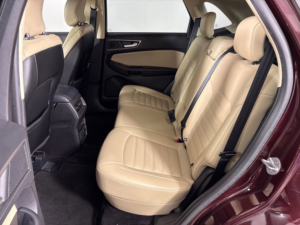 Certified 2017 Ford Edge SEL w/ Equipment Group 201A image 32