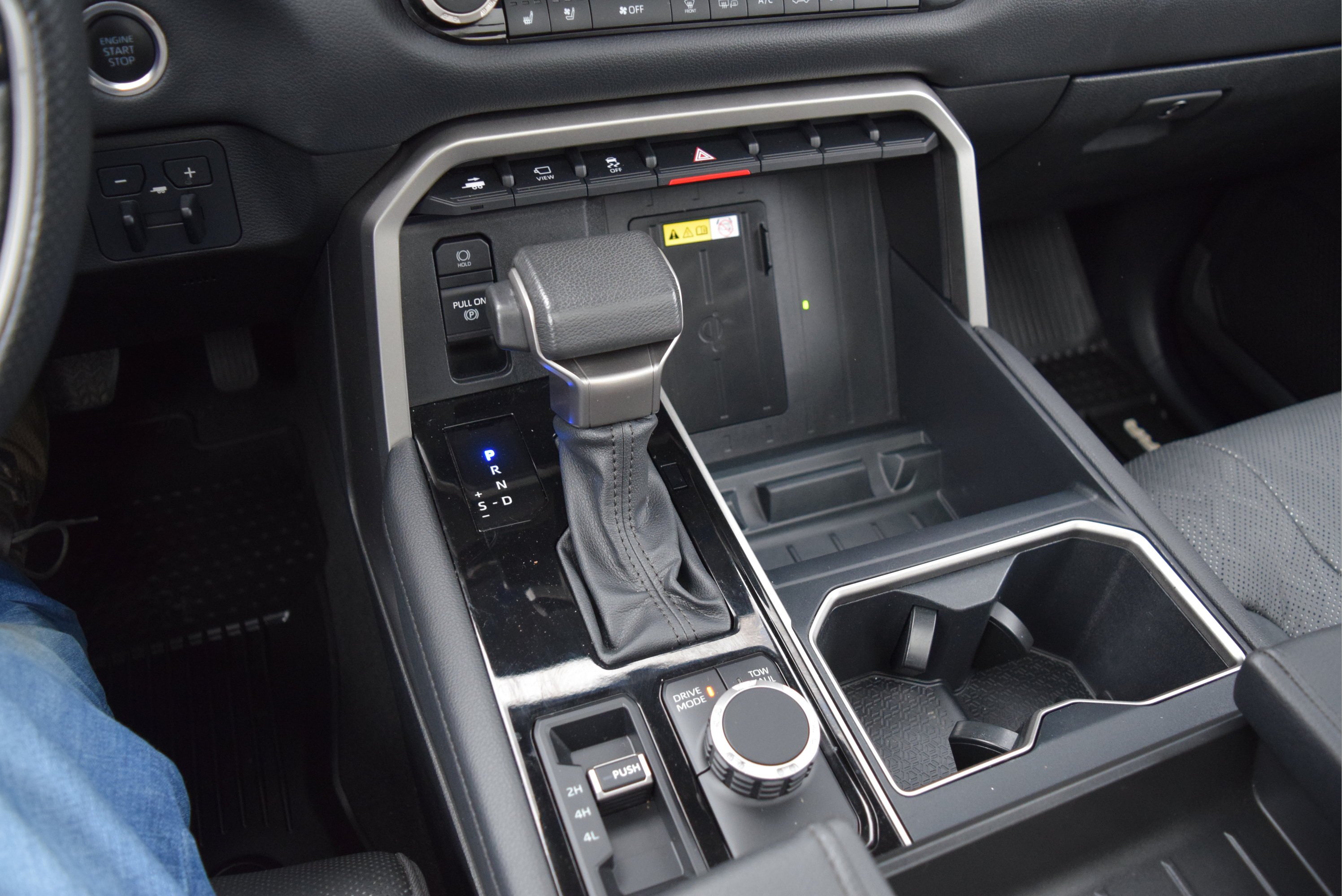 Used 2023 Toyota Tundra Limited AWD/4WD image 18