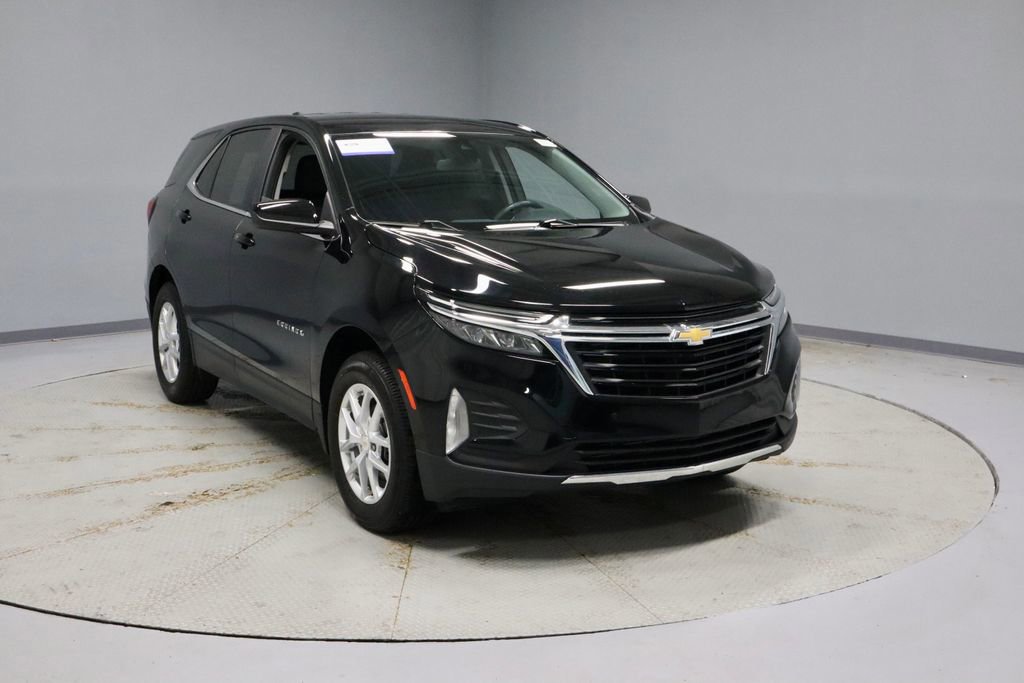 Used 2024 Chevrolet Equinox LT w/ LPO, Floor Liner Package AWD/4WD image 7