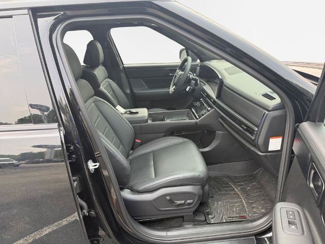Used 2025 Hyundai Santa Fe Calligraphy AWD/4WD image 26