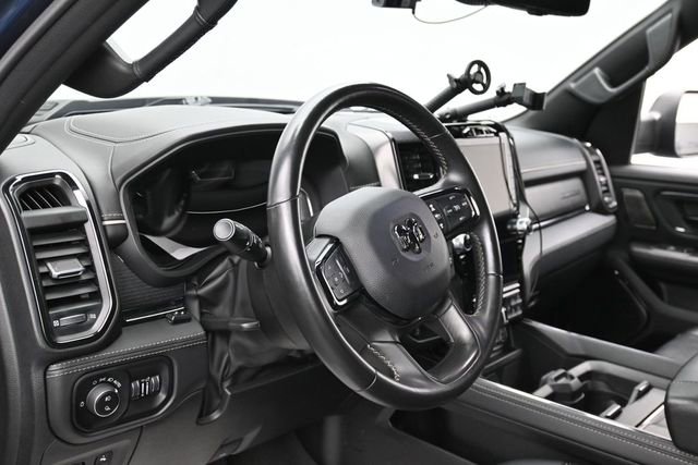 Used 2023 RAM 1500 Limited AWD/4WD image 14