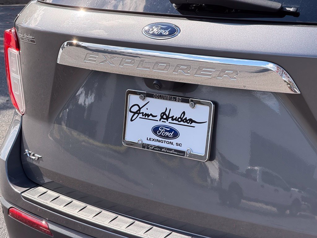 Certified 2023 Ford Explorer XLT w/ Equipment Group 202A AWD/4WD image 16