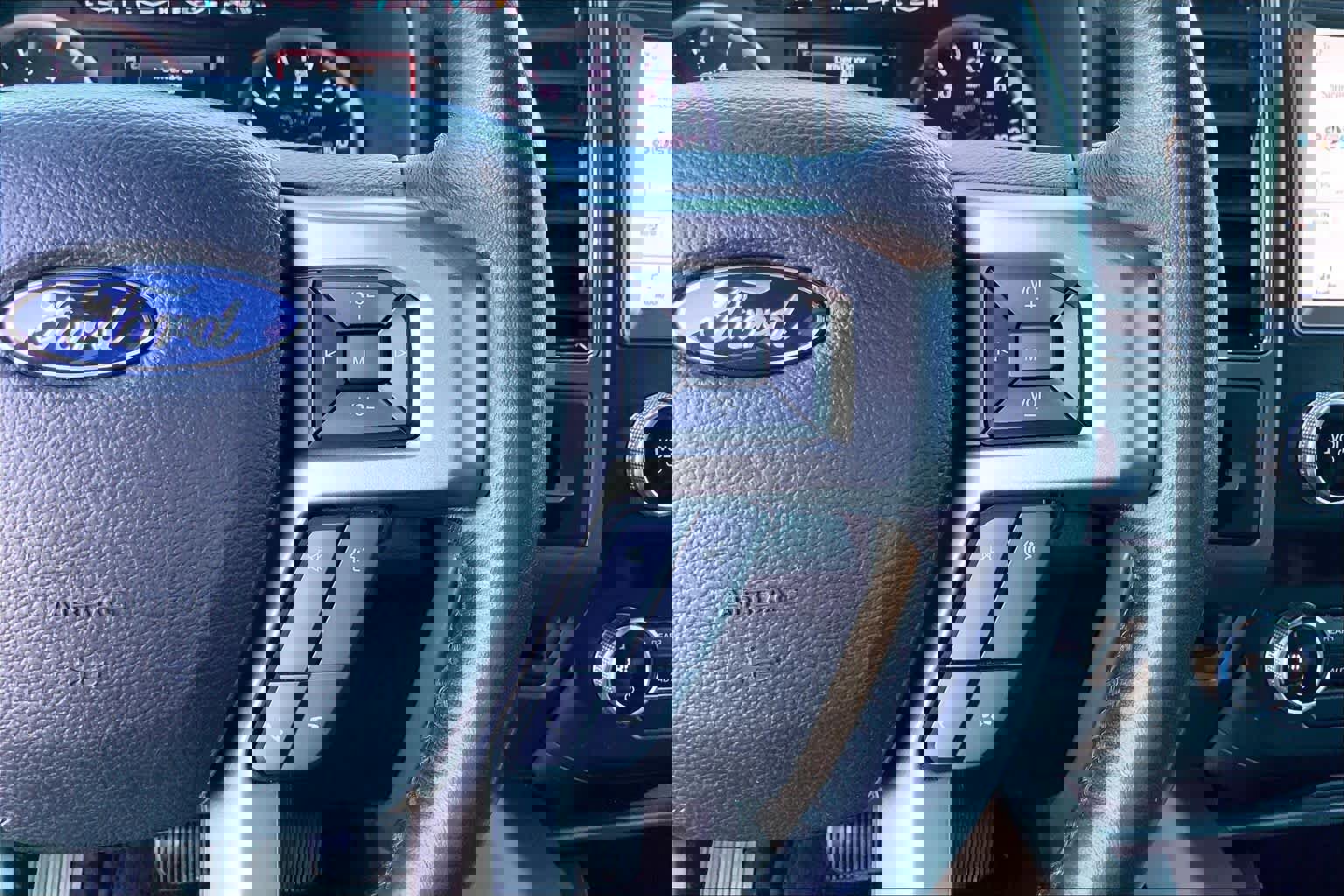 Certified 2021 Ford Expedition XLT image 25