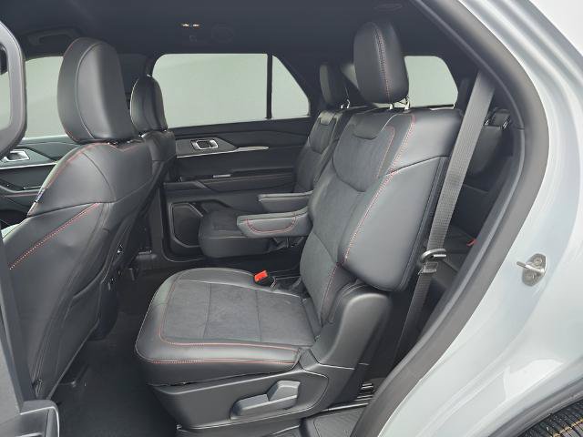 Certified 2026 Ford Explorer ST AWD/4WD image 12
