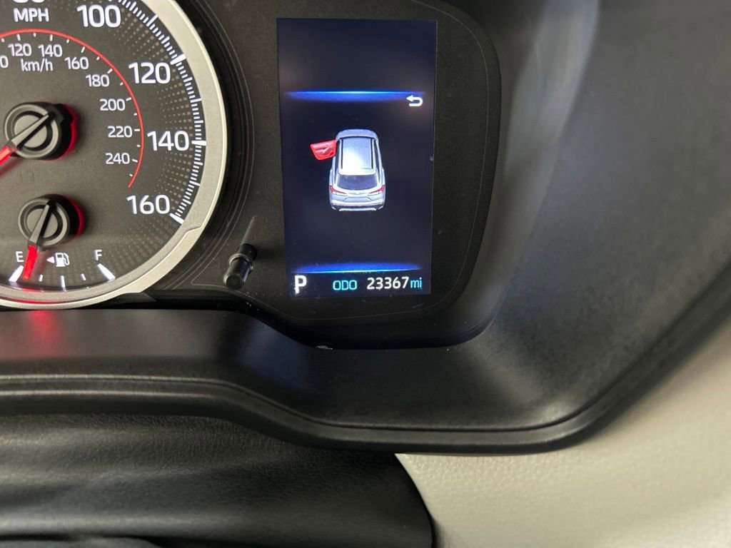 Used 2022 Toyota Corolla Cross L AWD/4WD image 18