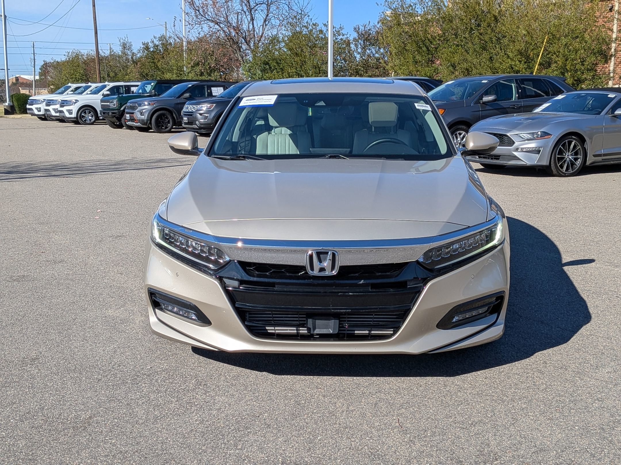 Used 2020 Honda Accord Touring image 9