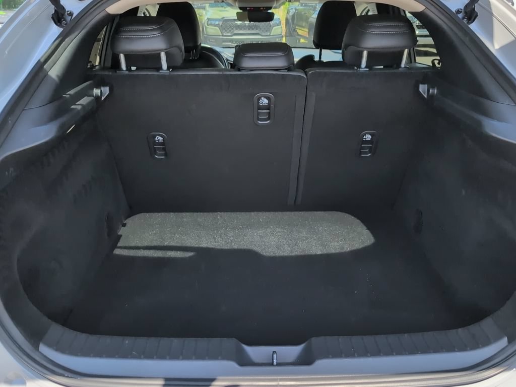Used 2025 MAZDA CX-30 AWD 2.5 S w/ Preferred Package image 11