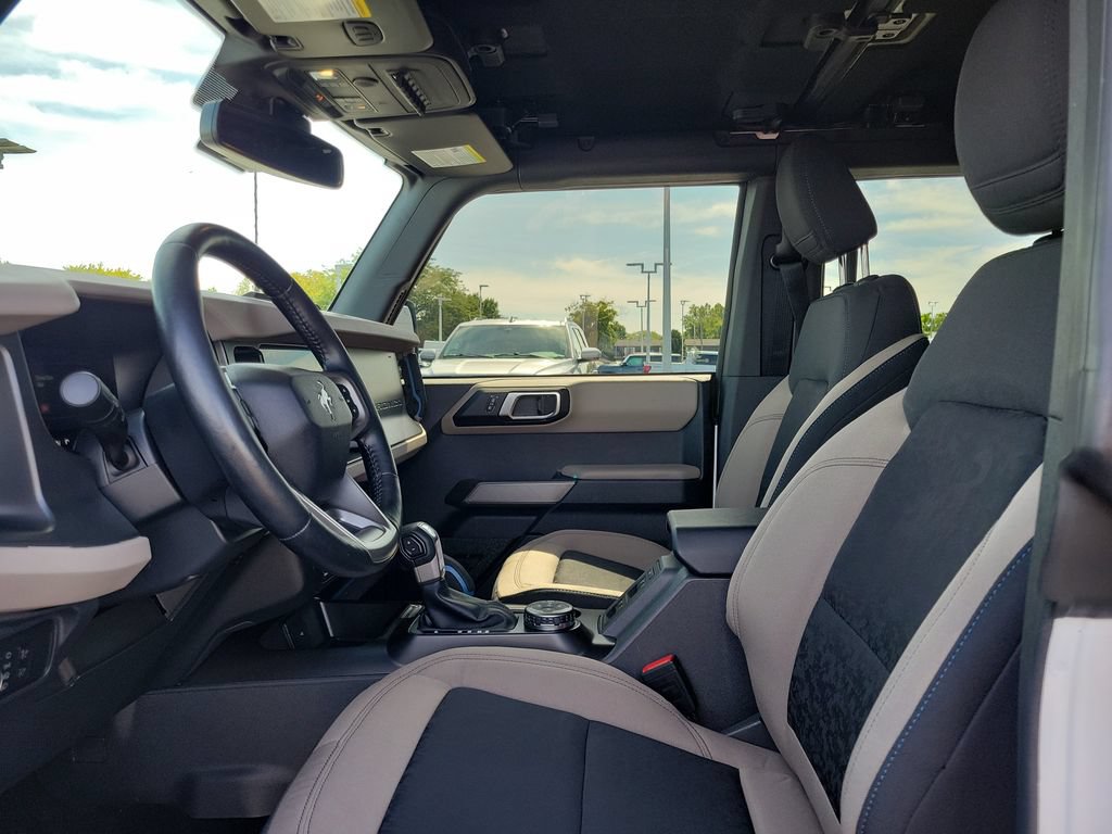 Certified 2022 Ford Bronco Wildtrak AWD/4WD image 18