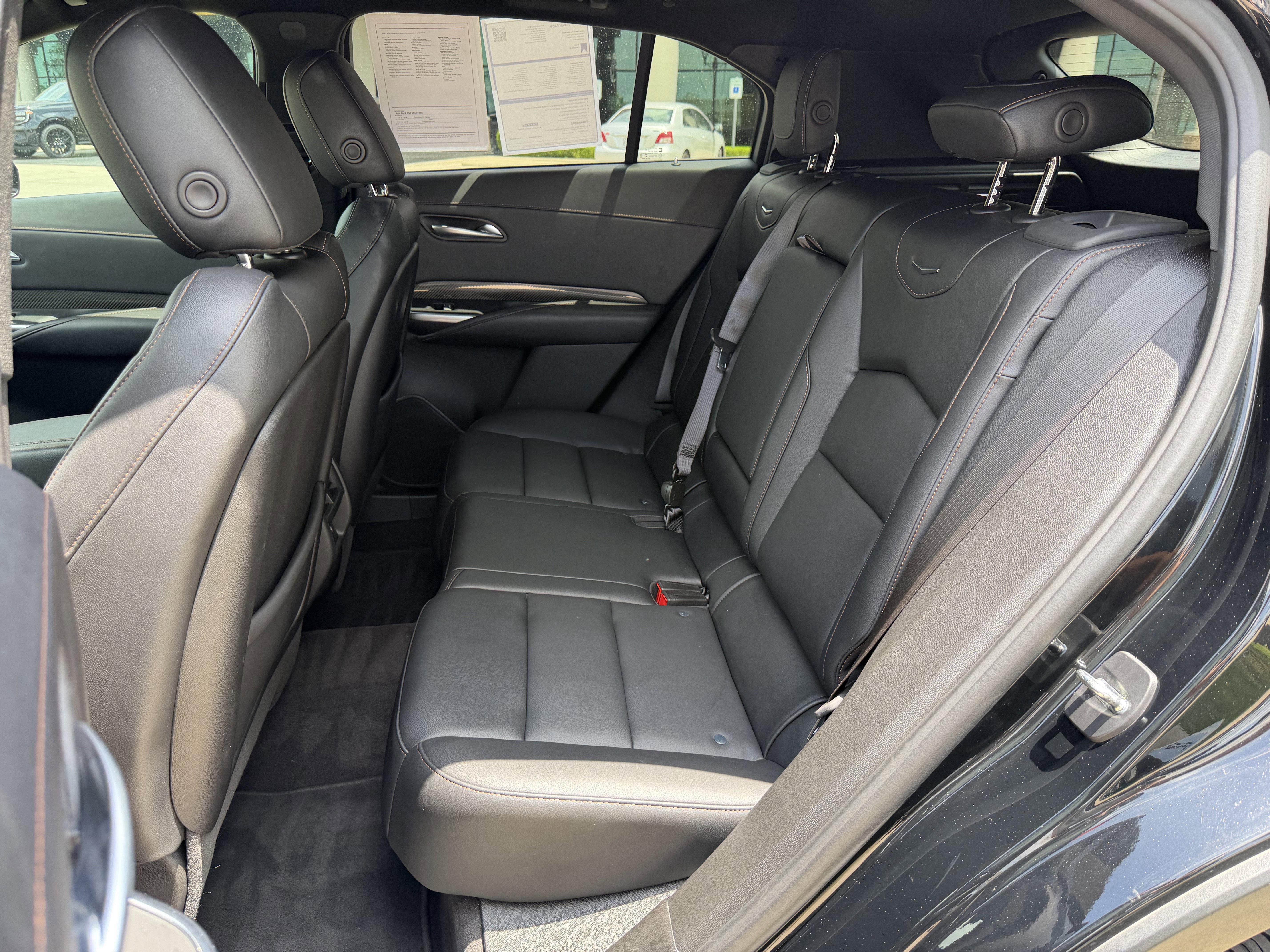 Used 2022 Cadillac XT4 Sport w/ Enhanced Visibility Package FWD image 31