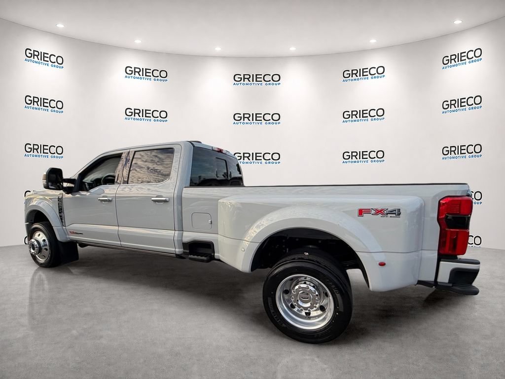 Certified 2026 Ford F450 Platinum w/ Platinum Plus Package AWD/4WD image 5