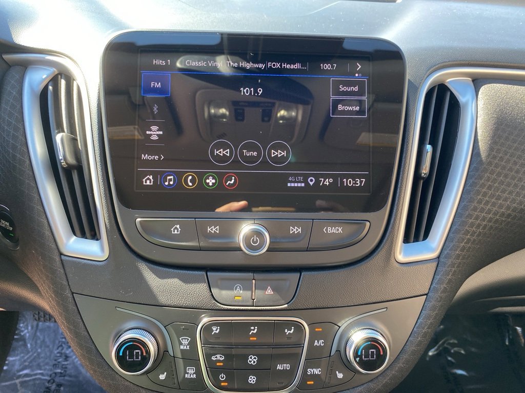 Used 2024 Chevrolet Malibu LT image 33