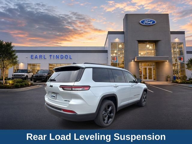 Used 2025 Jeep Grand Cherokee L Limited w/ Luxury Tech Group II AWD/4WD image 7