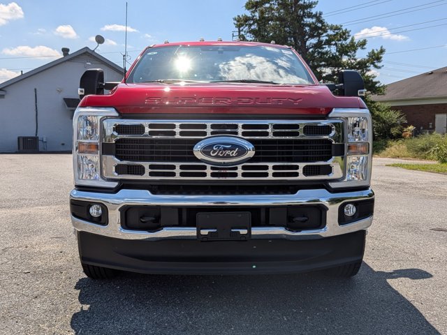 Certified 2023 Ford F350 XLT w/ 360-Degree Camera Package AWD/4WD image 9