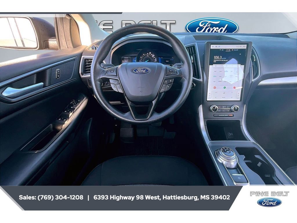 Certified 2023 Ford Edge SE image 7