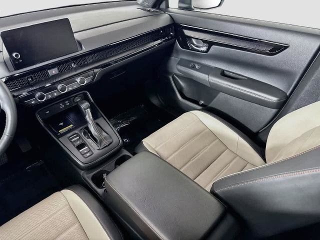 Used 2024 Honda CR-V Sport Touring image 11