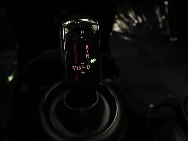 Used 2020 MINI Cooper S FWD image 3
