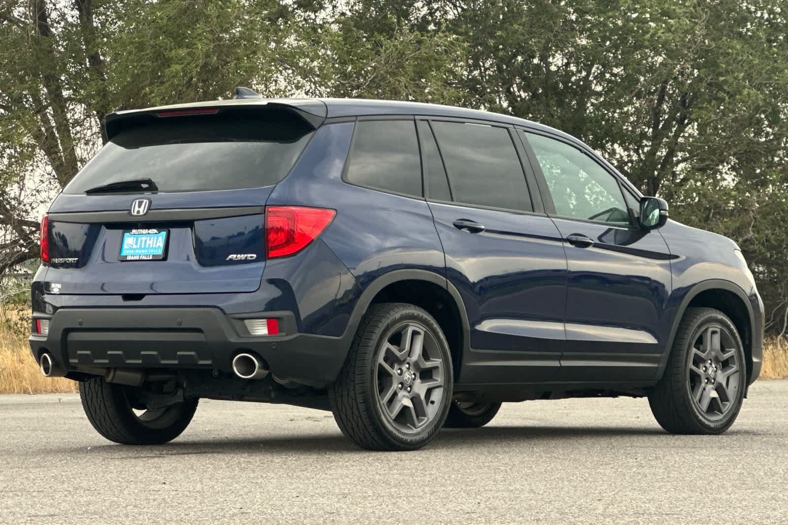 Used 2022 Honda Passport EX-L image 2
