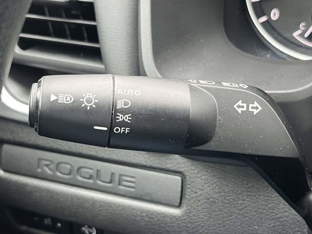 Used 2023 Nissan Rogue S AWD/4WD image 25