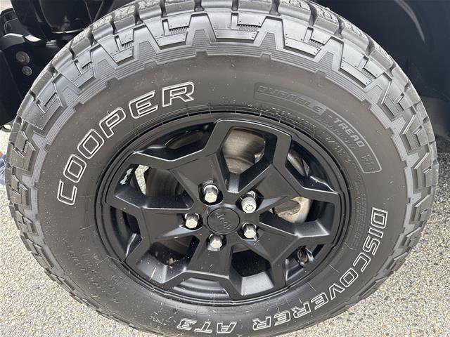 Used 2022 Jeep Gladiator Sport AWD/4WD image 29