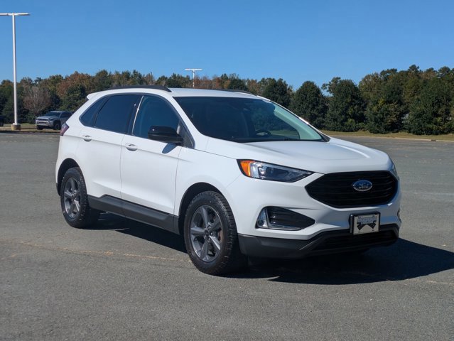 Certified 2022 Ford Edge SEL w/ Sport Appearance Package image 7