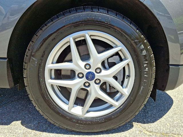 Certified 2022 Ford Edge SEL w/ Convenience Package AWD/4WD image 8