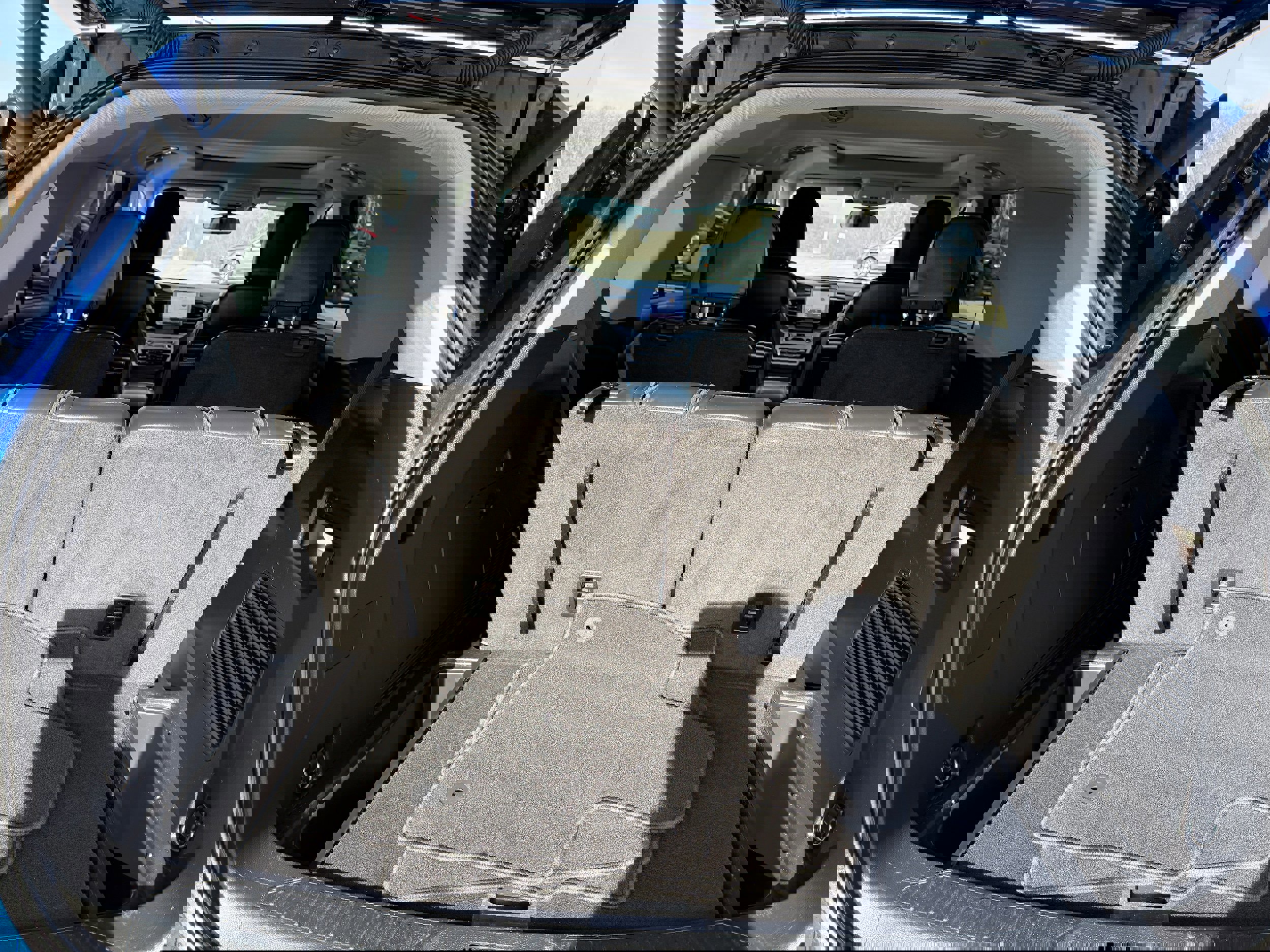 Certified 2023 Ford Explorer XLT w/ Equipment Group 202A image 12