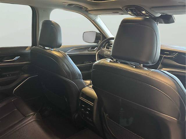 Used 2023 Jeep Grand Cherokee 4WD 4xe w/ Luxury Tech Group II image 27