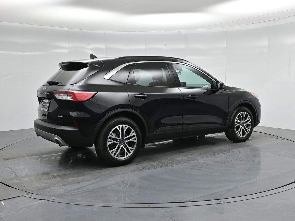 Certified 2020 Ford Escape SEL image 29