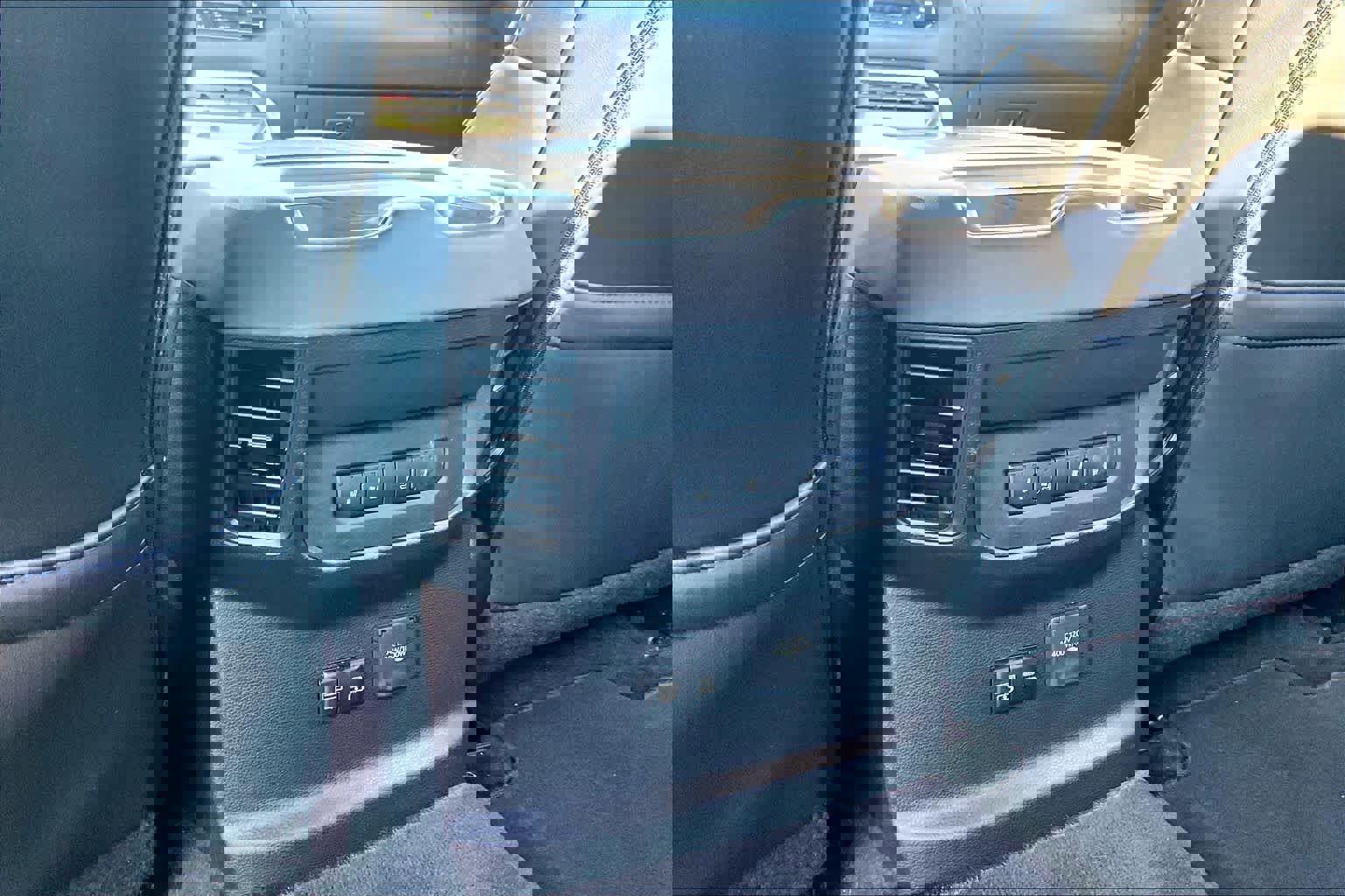 Used 2023 Toyota Tundra Platinum image 35