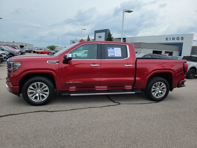 Used 2024 GMC Sierra 1500 Denali w/ Technology Package AWD/4WD image 2