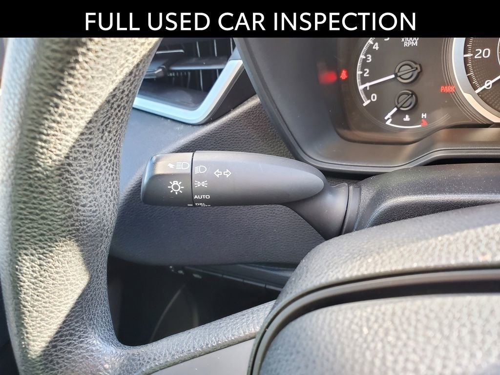 Used 2021 Toyota Corolla LE image 18